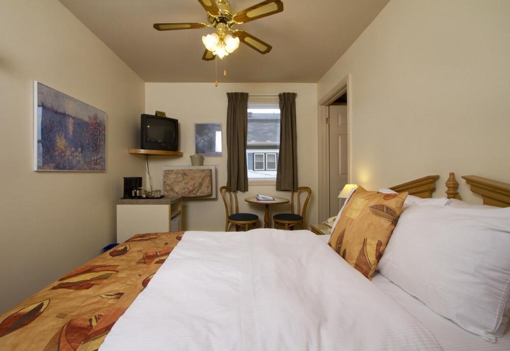 Brigantine Inn Lunenburg Cameră foto