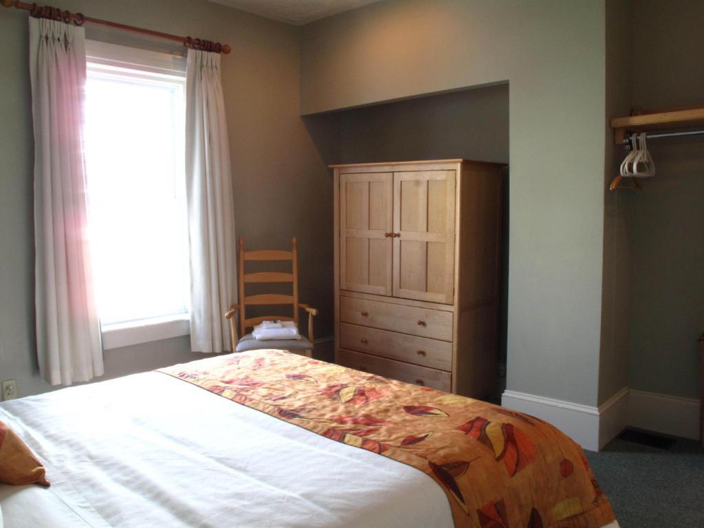 Brigantine Inn Lunenburg Cameră foto